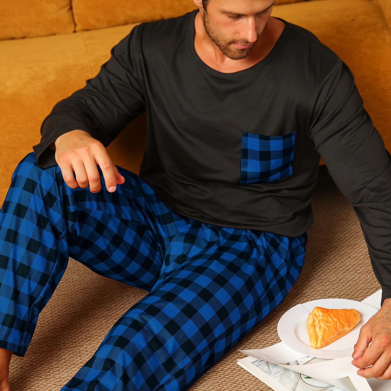 Two piece sets men's pajamas autumn and winter long sleeved pants checkered sleepwear set