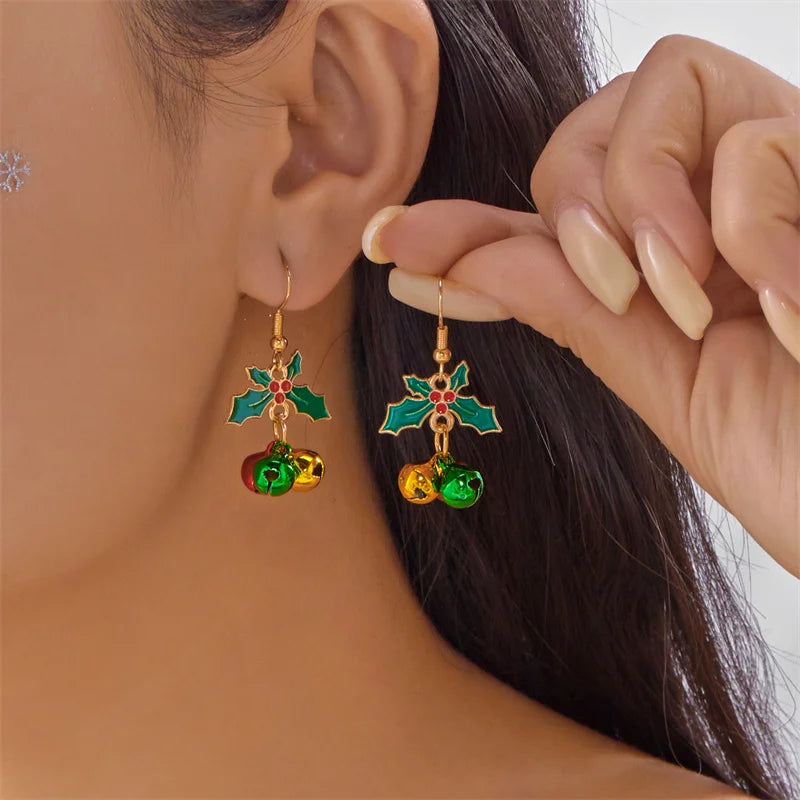 Trendy Christmas Asymmetrical Santa Claus Snowman Snowflake Dangle Earrings for Women Xmas Tree Earring Girls New Year Jewelry
