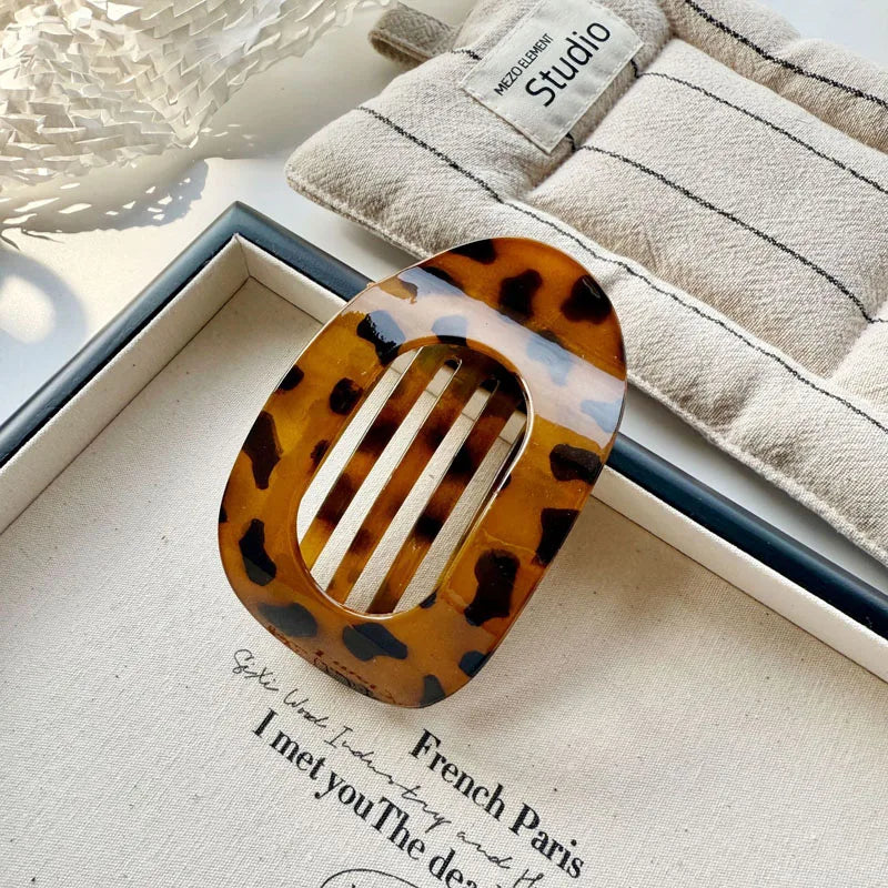 Flat Hair Clips For Women French Korean Style Hair Claws Accessories Trendy Hair Pin Clip Leopard Hair Clip Top Simple Headpiece