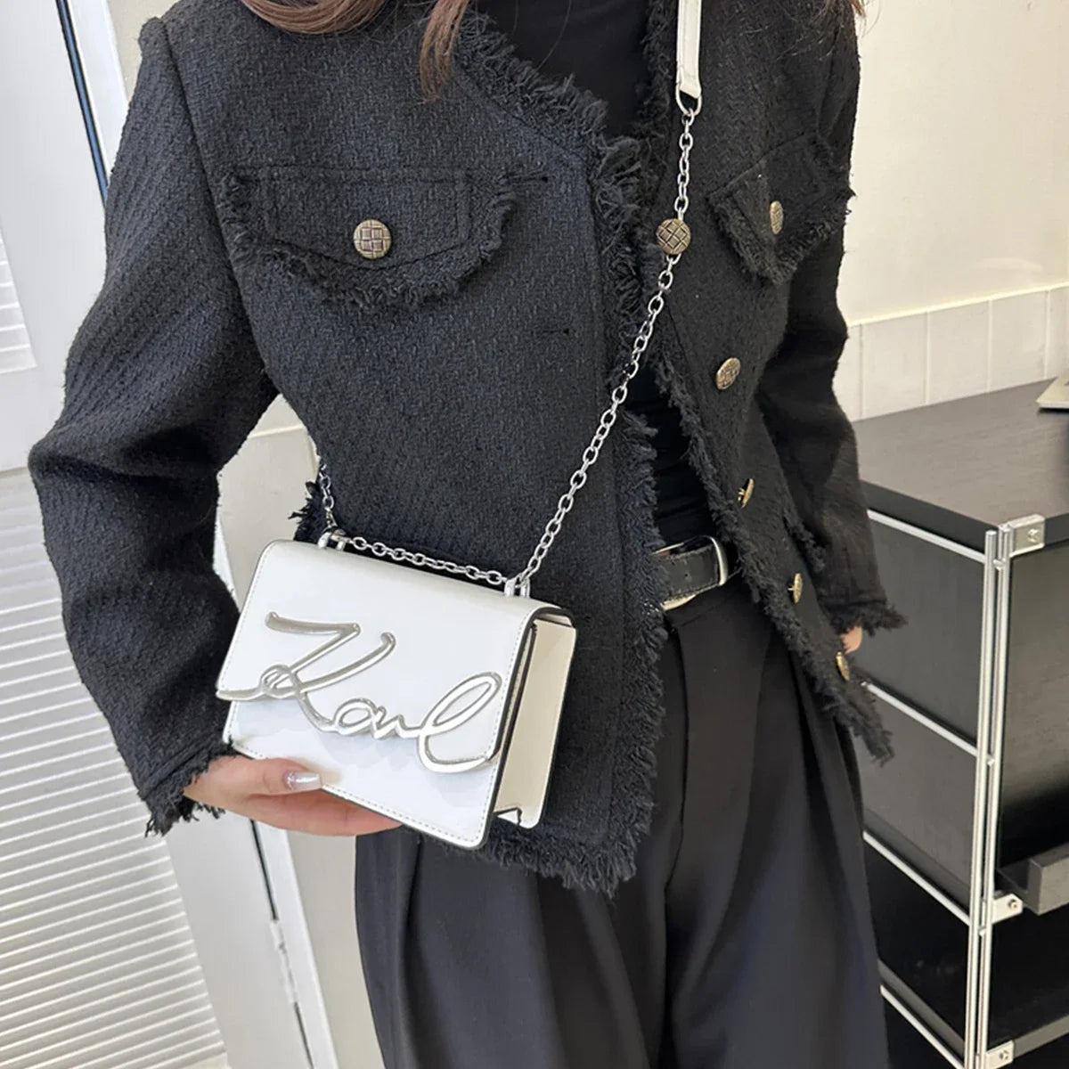 Fashionable Crossbody Bag Solid Color Shoulder Bag Metal Letter Logo ChainLink Strap Featuring Magnetic Button for Daily Use