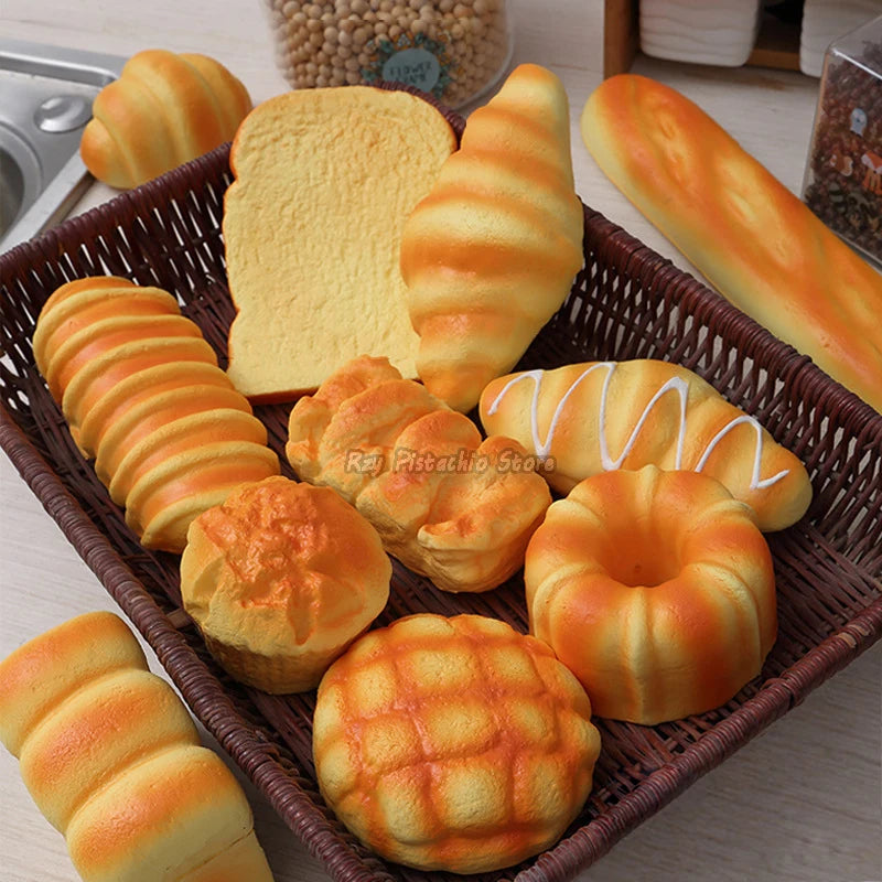 1pcs Artificial Simulation Bread Fake Food Model French Baguette Toast Cake Bakery Kids Play Kitchen Toys Boy Girl Pretend Baker