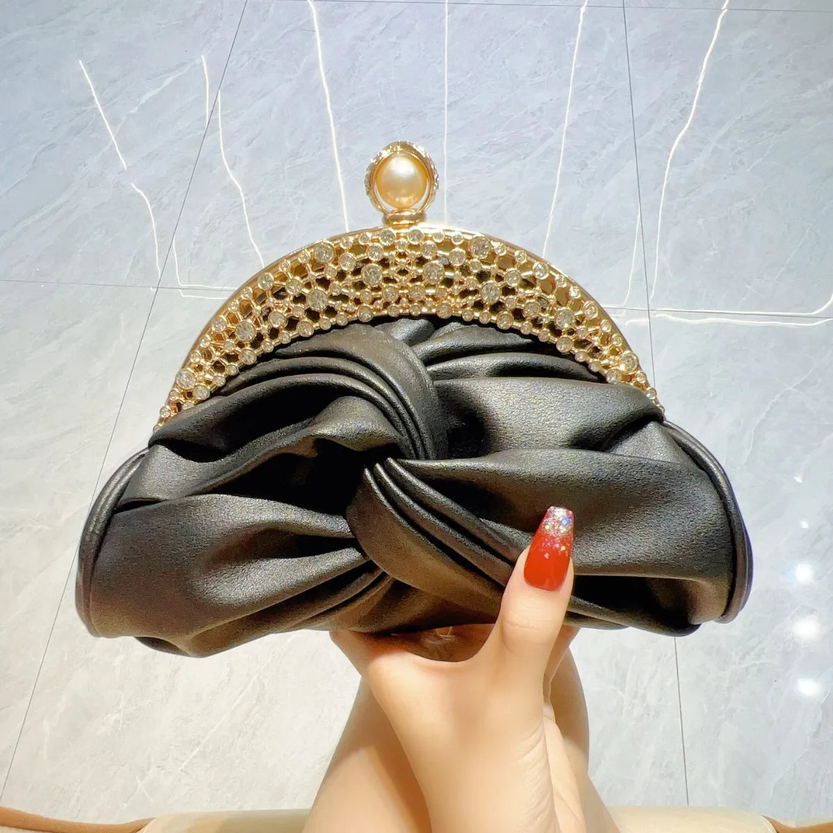 Fashion Women luxurious Chain Shoulder Bags red Wedding Party Bags Female Chic Crossbody Bags Prom Clutch Handbags And Purse